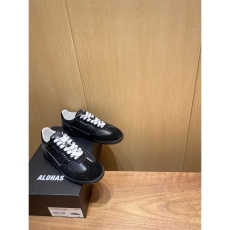 Alohas Shoes